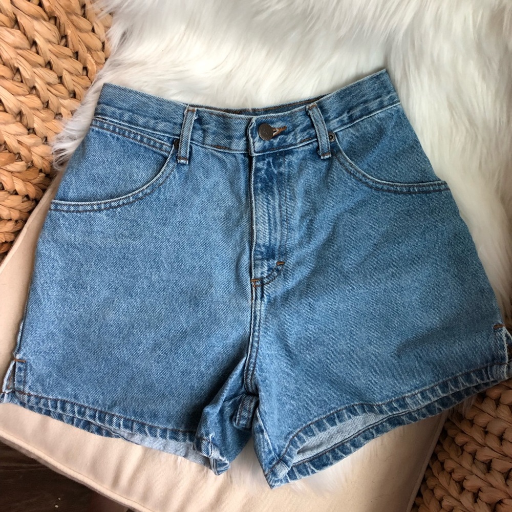 Vintage High waisted Jean Shorts